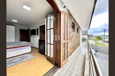 30_photo/94dcfb3f4f.fab4721eb95379fc-ATLAS-cdb5ccb2-46b0-4c4f-9976-e2c5458377b0.jpg de casa à venda com 0 quarto, 237m² em Xaxim, Curitiba