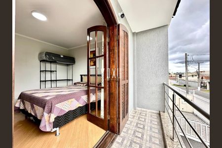 49_photo/94dcfb3f4f.fab4721eb95379fc-ATLAS-eae56e57-643f-48a5-9442-001baf1bfe15.jpg de casa à venda com 0 quarto, 237m² em Xaxim, Curitiba