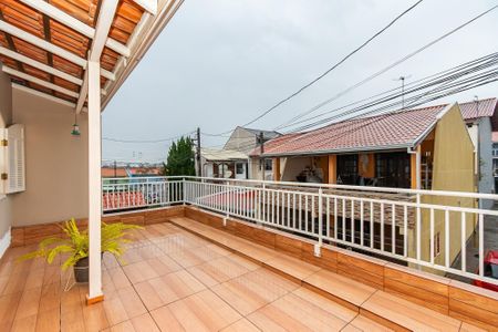 37_photo/94dcfb3f7f.f9fd596f8c1c84e9-ATLAS-40f40b06-6077-4197-89bc-6a2e1320b24e.jpg de casa à venda com 3 quartos, 115m² em Xaxim, Curitiba