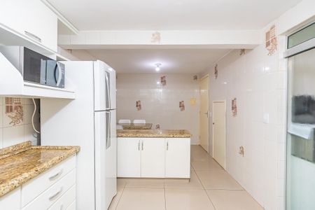 25_photo/94dcfb3f7f.f9fd596f8c1c84e9-ATLAS-de90f56e-971a-40ec-8fc3-7da71405d068.jpg de casa à venda com 3 quartos, 115m² em Xaxim, Curitiba