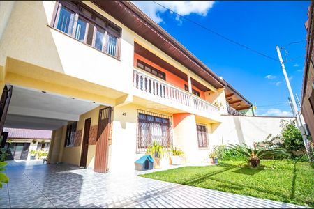 30_photo/94dcfb3ff3.5a85c5bdfef41cf9-ATLAS-4327f5d7-4ea1-40a7-8096-402d3652d87d.jpg de casa à venda com 4 quartos, 300m² em Xaxim, Curitiba