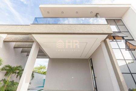 4_photo/94dcfb4043.cba9474eaf1c4fd4-ATLAS-3d2a4bd9-0c71-42e5-8427-88c2b4d6a512.jpg de casa à venda com 3 quartos, 300m² em Xaxim, Curitiba