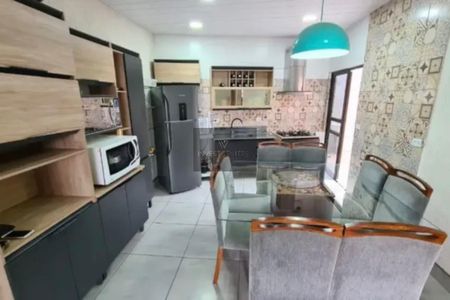 10_photo/94dcfb40c9.c7763e2ebe5d2e2d-ATLAS-0cdd6685-eac5-4784-a531-a1b0932567d0.jpg de casa à venda com 3 quartos, 165m² em Xaxim, Curitiba