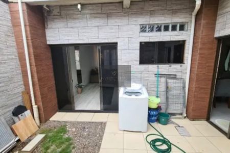 11_photo/94dcfb40c9.c7763e2ebe5d2e2d-ATLAS-2d600f42-edd2-4e2d-8423-b822da750b06.jpg de casa à venda com 3 quartos, 165m² em Xaxim, Curitiba