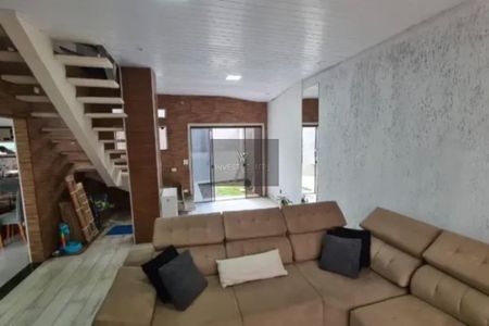 5_photo/94dcfb40c9.c7763e2ebe5d2e2d-ATLAS-581bac9a-ea65-4ed8-b1bc-378686f966cf.jpg de casa à venda com 3 quartos, 165m² em Xaxim, Curitiba