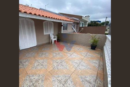 12_photo/94dcfb415b.34730a09c7934e52-ATLAS-56734f6e-a313-41e2-8d71-9059e8e02563.jpg de casa à venda com 3 quartos, 111m² em Xaxim, Curitiba