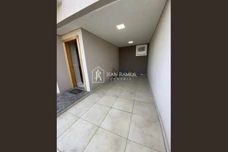 5_photo/94dcfb41a3.23351eba74f1df34-ATLAS-15bd0089-efc3-4f0f-aea3-26266d4f7cf1.jpg de casa à venda com 3 quartos, 170m² em Xaxim, Curitiba