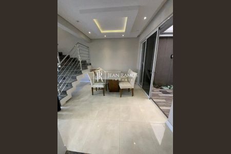 11_photo/94dcfb41a3.23351eba74f1df34-ATLAS-15f74e6e-541c-4a2b-be8d-34c81b26de2b.jpg de casa à venda com 3 quartos, 170m² em Xaxim, Curitiba