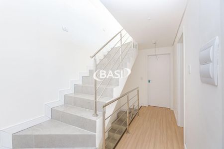 37_photo/94dcfb41a5.58e0dbb0a89ef6a7-ATLAS-ab792ae9-3874-4498-a48c-e4d49a8b16dd.jpg de casa à venda com 3 quartos, 118m² em Xaxim, Curitiba