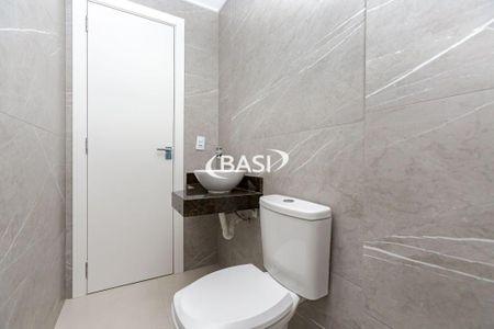 36_photo/94dcfb41a5.58e0dbb0a89ef6a7-ATLAS-bf21c2dc-32b5-4836-a8f5-ab05e0a83500.jpg de casa à venda com 3 quartos, 118m² em Xaxim, Curitiba