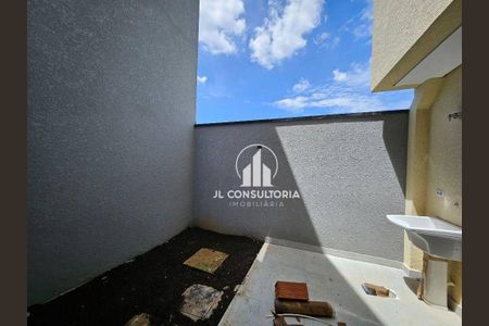 6_photo/94dcfb41b1.a6989e0882a9e6a1-ATLAS-e732843d-a9cb-4246-a0c8-46c0f02c766d.jpg de casa à venda com 3 quartos, 107m² em Xaxim, Curitiba