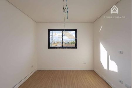 20_photo/94dcfb41b1.b88c9f23dde11cca-ATLAS-181c2e91-0dcb-46eb-b9d5-0c3b218df167.jpg de casa à venda com 3 quartos, 107m² em Xaxim, Curitiba