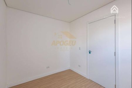 8_photo/94dcfb41b1.b88c9f23dde11cca-ATLAS-860248a0-ee10-41f4-b028-3bc8a61a309a.jpg de casa à venda com 3 quartos, 107m² em Xaxim, Curitiba