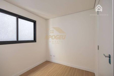 15_photo/94dcfb41b1.b88c9f23dde11cca-ATLAS-e5e6d4ff-c41a-4a39-a295-880f2ba6960e.jpg de casa à venda com 3 quartos, 107m² em Xaxim, Curitiba