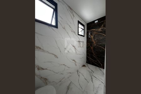 5_photo/94dcfb4233.b3d4a73ab7fa23b4-ATLAS-4c1cff18-6ebf-417a-aa45-1d26e222f93b.jpg de casa à venda com 3 quartos, 178m² em Xaxim, Curitiba