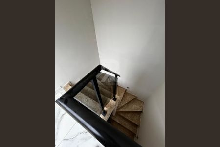 6_photo/94dcfb4233.b3d4a73ab7fa23b4-ATLAS-5894ebe7-0bbb-43bd-b420-9425ab0e60fb.jpg de casa à venda com 3 quartos, 178m² em Xaxim, Curitiba