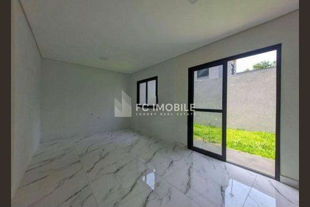 5_photo/94dcfb4233.b3d4a73ab7fa23b4-ATLAS-b22b04a7-ccc3-4b19-8aa2-6ff073fe123e.jpg de casa à venda com 3 quartos, 130m² em Xaxim, Curitiba