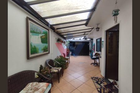 10_photo/94dcfb42c1.2baabf9e2ff0e184-ATLAS-5c4c7cfc-fcd8-4942-89e2-0f9d30118cb9.jpg de casa à venda com 2 quartos, 160m² em Xaxim, Curitiba