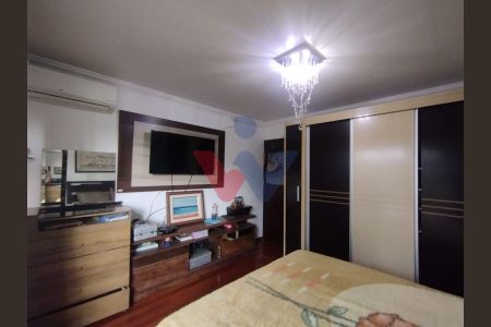 14_photo/94dcfb42c1.2baabf9e2ff0e184-ATLAS-de67c997-4e80-455d-8ee6-ebf150ff67f2.jpg de casa à venda com 2 quartos, 160m² em Xaxim, Curitiba