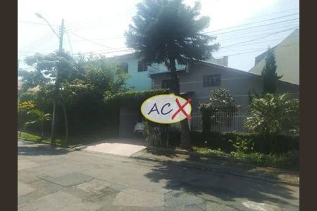 11_photo/94dcfb42c3.93b8fa184532727f-ATLAS-d943ca92-bda2-4e44-9867-afa563979d20.jpg de casa à venda com 6 quartos, 350m² em Xaxim, Curitiba