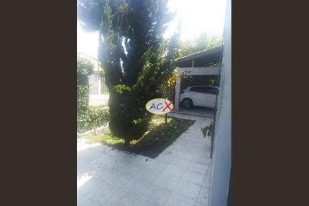 6_photo/94dcfb42c3.93b8fa184532727f-ATLAS-deb22d7e-afd6-448b-afd2-b61a58686d0c.jpg de casa à venda com 6 quartos, 350m² em Xaxim, Curitiba