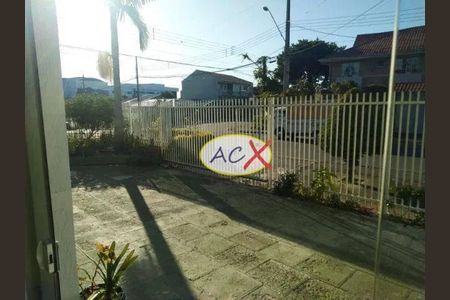 3_photo/94dcfb42c3.93b8fa184532727f-ATLAS-ec51ef29-ae2a-41ee-8aff-8c0bbb30ae47.jpg de casa à venda com 6 quartos, 350m² em Xaxim, Curitiba