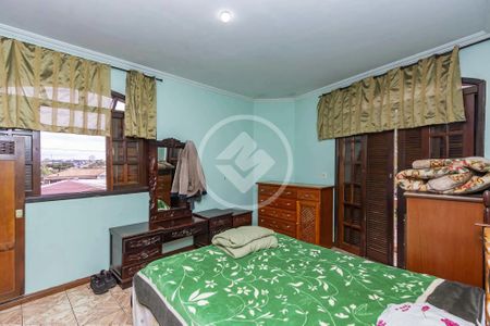 19_photo/94dcfb42c3.c2aefe16be962f17-ATLAS-075e4992-9ad0-4c83-8f06-a1bd1fd709f3.jpg de casa à venda com 6 quartos, 186m² em Xaxim, Curitiba
