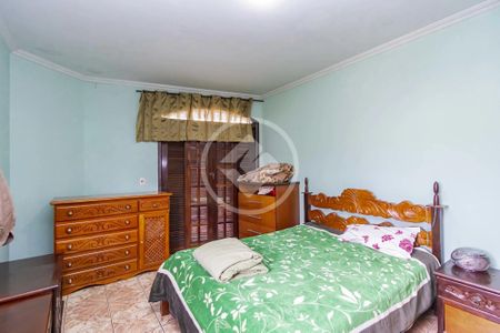 13_photo/94dcfb42c3.c2aefe16be962f17-ATLAS-fb24f891-5a1a-45a6-afce-59738ee07c6b.jpg de casa à venda com 6 quartos, 186m² em Xaxim, Curitiba