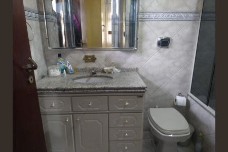 16_photo/94dcfb4327.e4e14b9810914131-ATLAS-1dd78d39-d2a1-4554-a8c7-d86efe6beae5.jpg de casa à venda com 9 quartos, 247m² em Xaxim, Curitiba