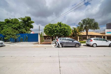 46_photo/94dcfb434b.4ad822bf2bf2311f-ATLAS-0afee6c3-1808-481d-8d42-6a7eaceaf2a4.jpg de casa à venda com 3 quartos, 116m² em Xaxim, Curitiba