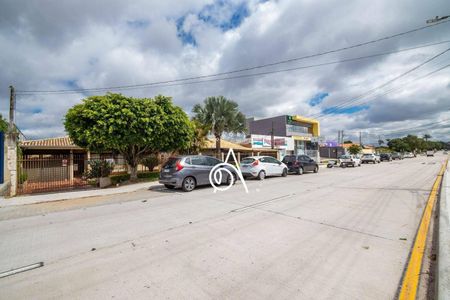 45_photo/94dcfb434b.4ad822bf2bf2311f-ATLAS-5ff89bd5-3ec4-43e4-b996-de19ee5a8281.jpg de casa à venda com 3 quartos, 116m² em Xaxim, Curitiba