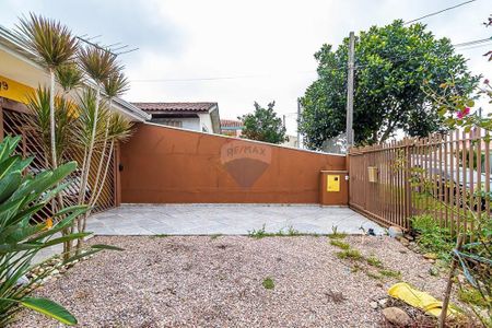 8_photo/94dcfb43c7.d8f1d4e0d8058186-ATLAS-3985c43c-c2b8-46c4-a5d0-61519ce9e3ec.jpg de casa à venda com 3 quartos, 137m² em Xaxim, Curitiba