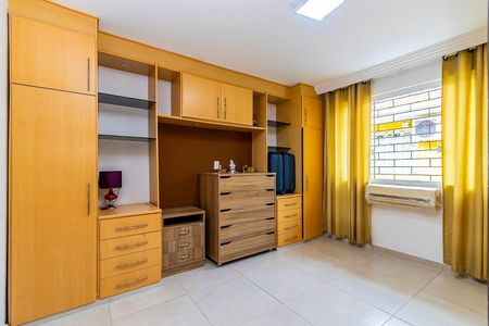 22_photo/94dcfb43c7.d8f1d4e0d8058186-ATLAS-4172d277-6f5d-41af-a765-7283e0be9c8e.jpg de casa à venda com 3 quartos, 137m² em Xaxim, Curitiba