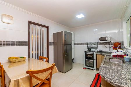 14_photo/94dcfb43c7.d8f1d4e0d8058186-ATLAS-fa6aeb95-5c17-46d5-8cdd-ef65456811f1.jpg de casa à venda com 3 quartos, 137m² em Xaxim, Curitiba