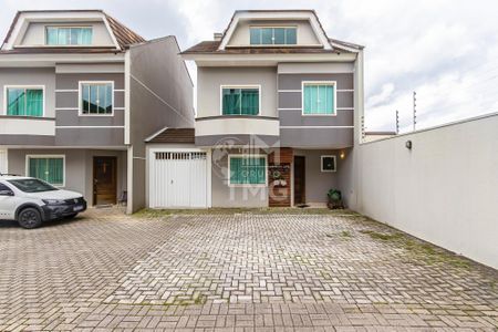 5_photo/94dcfb446b.7d44486df2fbe63f-ATLAS-f652000a-0106-4fc3-b0b1-cf744ffaad80.jpg de casa à venda com 4 quartos, 165m² em Xaxim, Curitiba