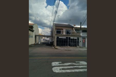 3_photo/94dcfb4477.be31b5bde481aac2-ATLAS-1febde76-df19-4e26-8330-8a6beb06089b.jpg de casa à venda com 3 quartos, 120m² em Xaxim, Curitiba