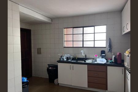 12_photo/94dcfb4477.be31b5bde481aac2-ATLAS-7d6a965b-78b3-4d51-96d2-1b5a05c1a9e0.jpg de casa à venda com 3 quartos, 120m² em Xaxim, Curitiba