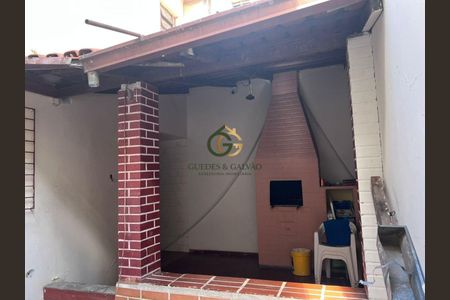 7_photo/94dcfb4479.ae537c11cfa6cc3a-ATLAS-840a8e00-4acb-4e12-a3b2-5bfacc7661e3.jpg de casa à venda com 3 quartos, 120m² em Xaxim, Curitiba