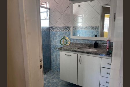 22_photo/94dcfb4479.ae537c11cfa6cc3a-ATLAS-e108bd0a-0b50-49e2-bdb4-52a3e492fcfb.jpg de casa à venda com 3 quartos, 120m² em Xaxim, Curitiba