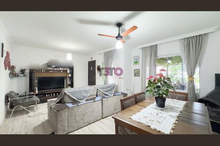 4_photo/94dcfb447d.9f7c8d2fb0a4981f-ATLAS-93c574f4-906c-40e1-b9a8-3dbb3c28d60a.jpg de casa à venda com 3 quartos, 94m² em Xaxim, Curitiba