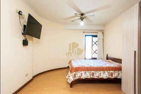 9_photo/94dcfb44eb.40d9156f2e18fdd4-ATLAS-1de56ed4-928f-4b24-a8b8-6a74e0cb8fe3.jpg de casa à venda com 3 quartos, 189m² em Xaxim, Curitiba