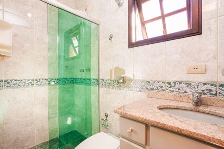 6_photo/94dcfb44eb.40d9156f2e18fdd4-ATLAS-51b57f8c-1237-4719-a01c-8c92dd7cd706.jpg de casa à venda com 3 quartos, 189m² em Xaxim, Curitiba