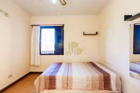 12_photo/94dcfb44eb.40d9156f2e18fdd4-ATLAS-66794ebe-6ff7-4ba8-ad73-3c3ac8ae9e94.jpg de casa à venda com 3 quartos, 189m² em Xaxim, Curitiba