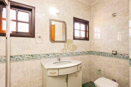 12_photo/94dcfb44eb.40d9156f2e18fdd4-ATLAS-83c2bfab-5250-4516-ae56-515dc39e62b2.jpg de casa à venda com 3 quartos, 189m² em Xaxim, Curitiba