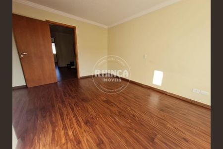 8_photo/94dcfb44ff.52c7aa5b7c5e7aa0-ATLAS-d18a195a-2d9e-47ea-ac52-7d0c75258b56.jpg de casa para alugar com 3 quartos, 188m² em Xaxim, Curitiba