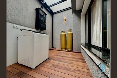 11_photo/94dcfb4507.2f15d505e37c7ac5-ATLAS-7a892ddd-ae8d-406f-8646-a042c4c2fa17.jpg de casa à venda com 3 quartos, 165m² em Xaxim, Curitiba