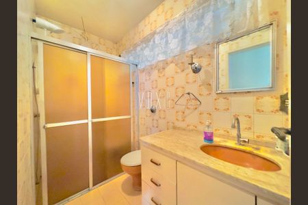 4_photo/94dcfb4555.3ddf5e48fefe922b-ATLAS-cf098e9a-709f-4b3d-a952-5254d0902f4f.jpg de casa à venda com 4 quartos, 370m² em Xaxim, Curitiba