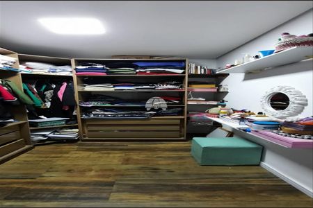 12_photo/94dcfb4563.72c99cad9401b729-ATLAS-cd9c7346-3383-42bf-9b5d-6228e3b4c841.jpg de casa para alugar com 3 quartos, 300m² em Xaxim, Curitiba