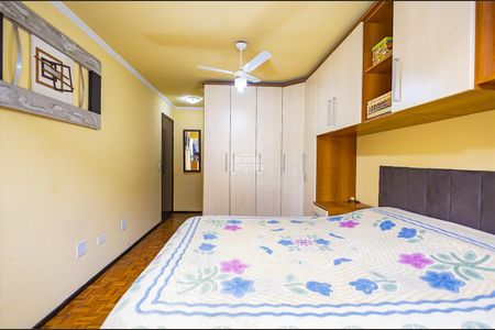 37_photo/94dcfb45b9.745dec030dbffd93-ATLAS-2175e312-ee66-42ef-8076-3e1e345afb7f.jpg de casa à venda com 3 quartos, 172m² em Xaxim, Curitiba