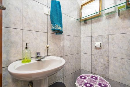 19_photo/94dcfb45b9.745dec030dbffd93-ATLAS-bb10f0a7-062e-480a-b8dd-ed6bc1be3d50.jpg de casa à venda com 3 quartos, 172m² em Xaxim, Curitiba